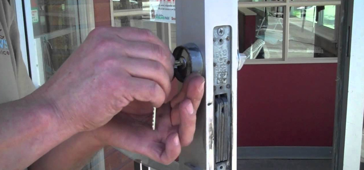 commercial door lock repair Redwood City