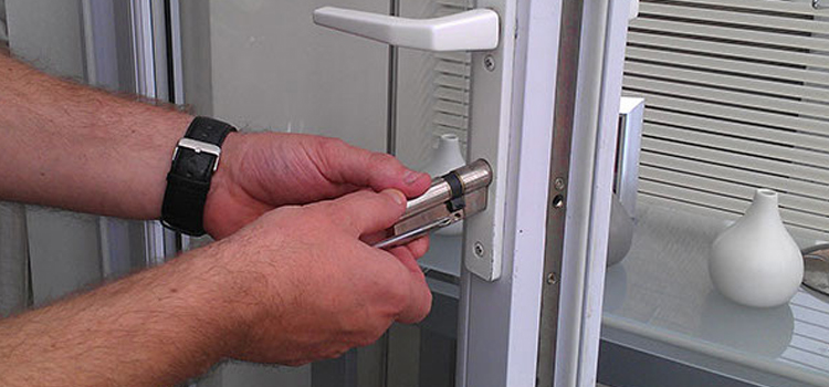 Commercial Door Lock Repair in Redwood City